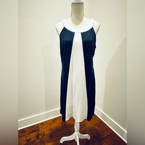 Crown & Ivy Casual Chic Dress NWT - Navy Blue And White Size Medium